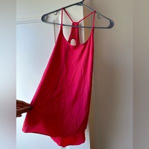 Lululemon UV protectant light weight singlet